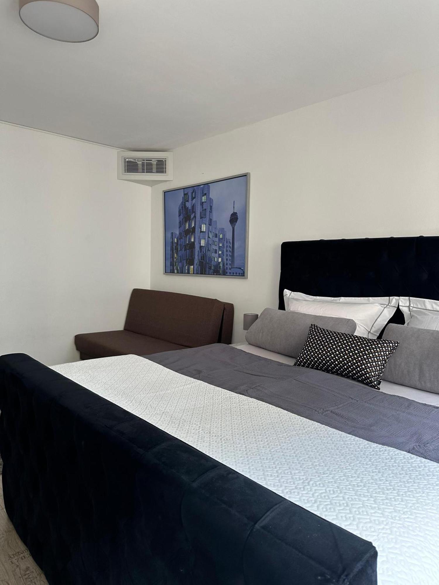 City Center Apartments Duesseldorf Eksteriør bilde