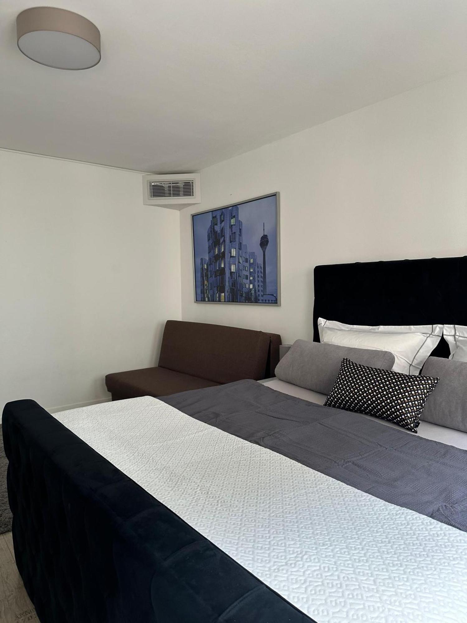 City Center Apartments Duesseldorf Eksteriør bilde